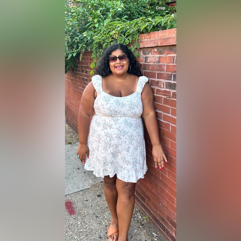 Old Navy Floral White Sleeveless Dress